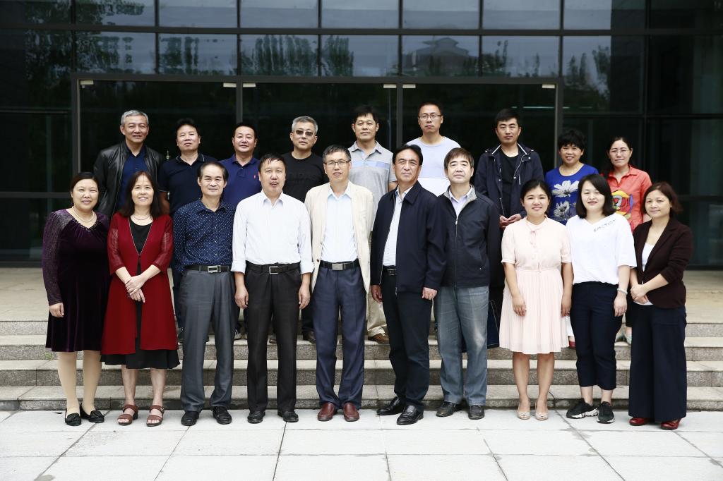 动物营养与饲料科学研究团队成员
