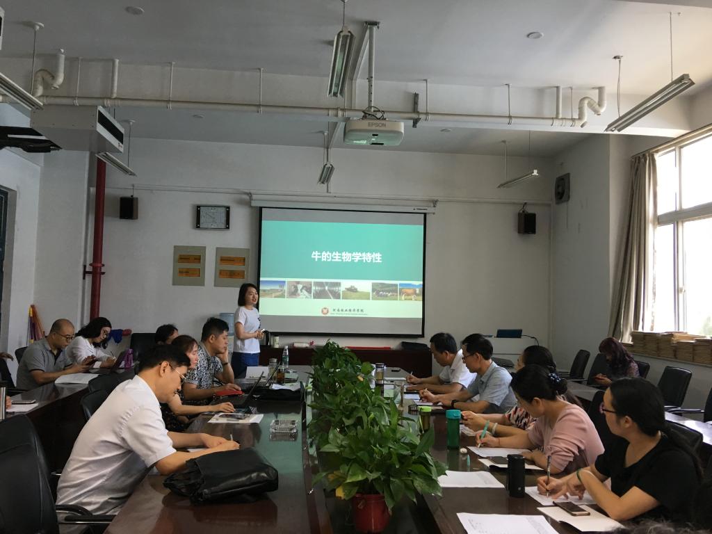 教学院(部)间互听互评活动