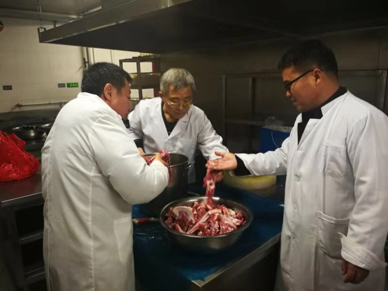 准备做卤肉